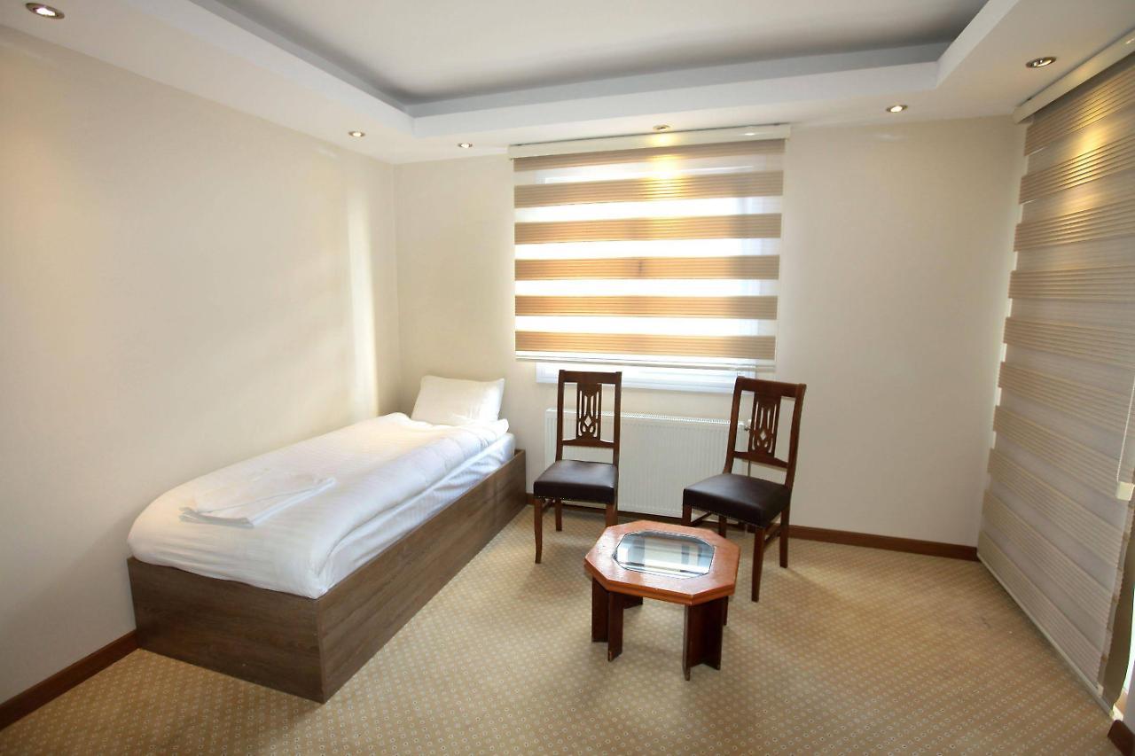 Ny World Hotel Istanbul Exterior foto