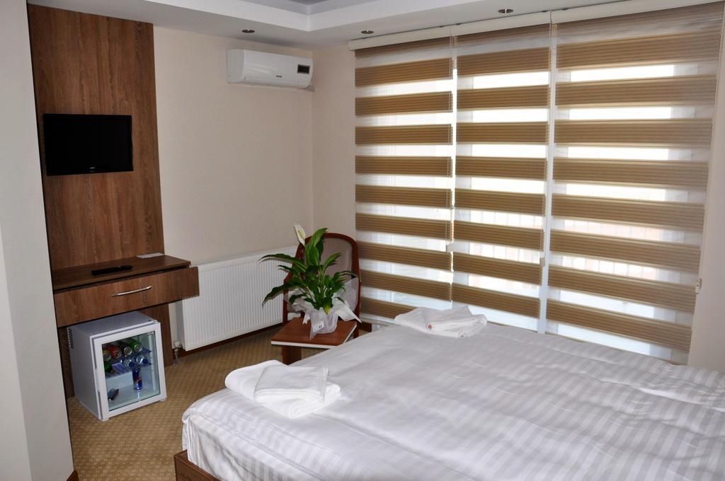 Ny World Hotel Istanbul Exterior foto