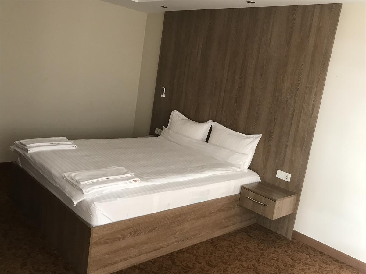 Ny World Hotel Istanbul Exterior foto